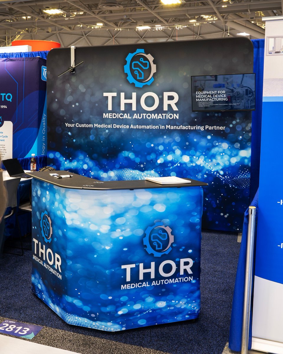 Featherlite Exhibits tweet media