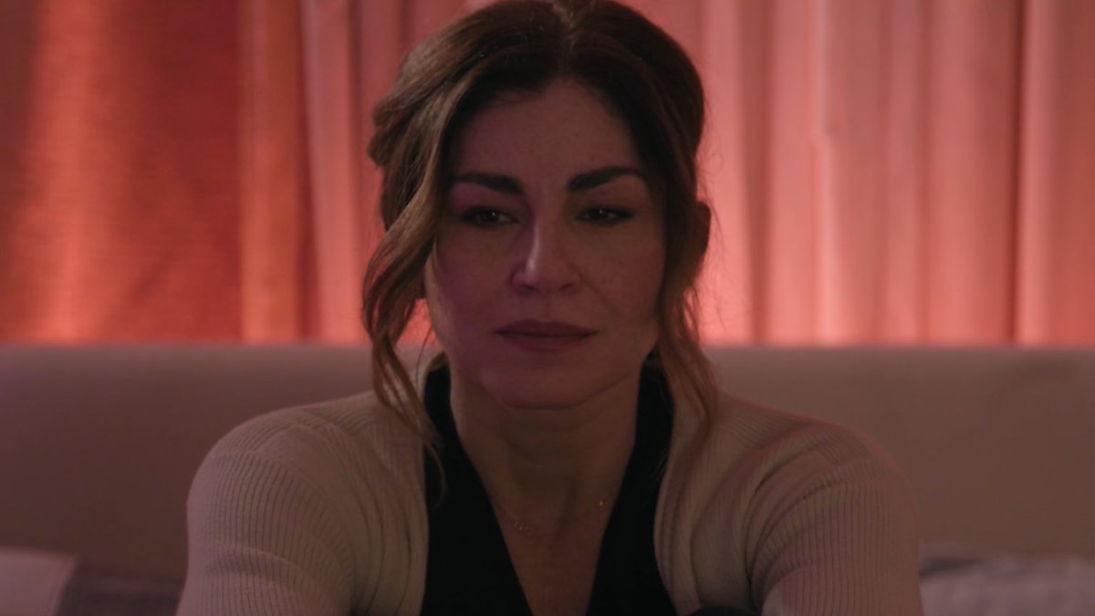 —ο πρωινός ήλιος,
το φως που πέφτει πάνω σας και 
δε σας ζεσταίνει. ☀️ #topaidi