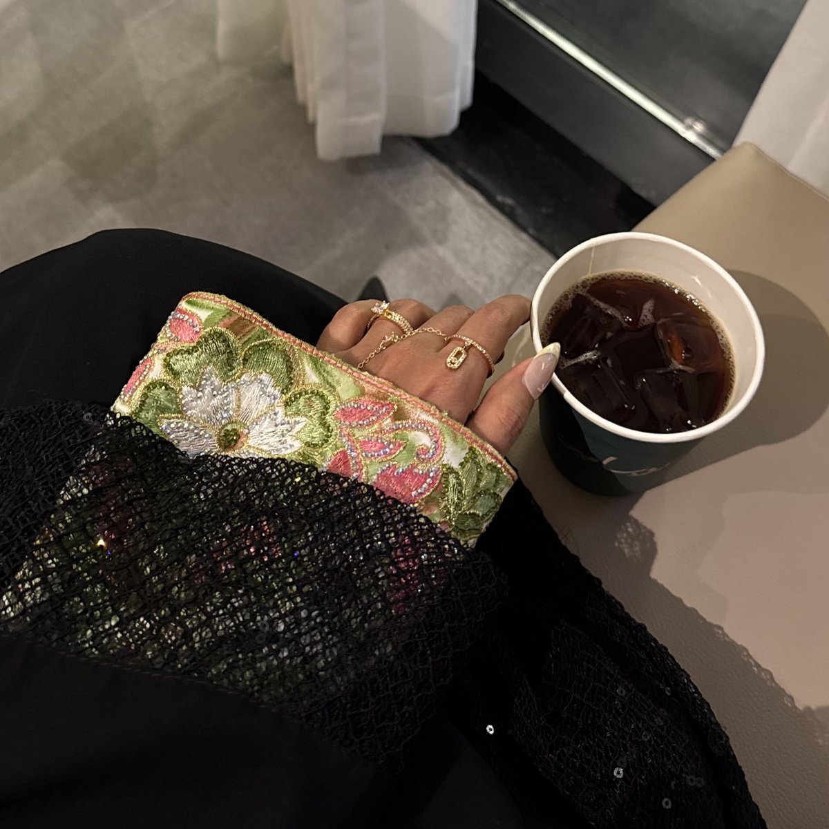 asma6ii's tweet photo. " المحبة والحفاوة حنونة، وأثرها أحنّ، 
خاصة من اللي تحبهم ولهم مكانة كبيرة في صدرك ".❣️ https://t.co/1XAugQtwzY