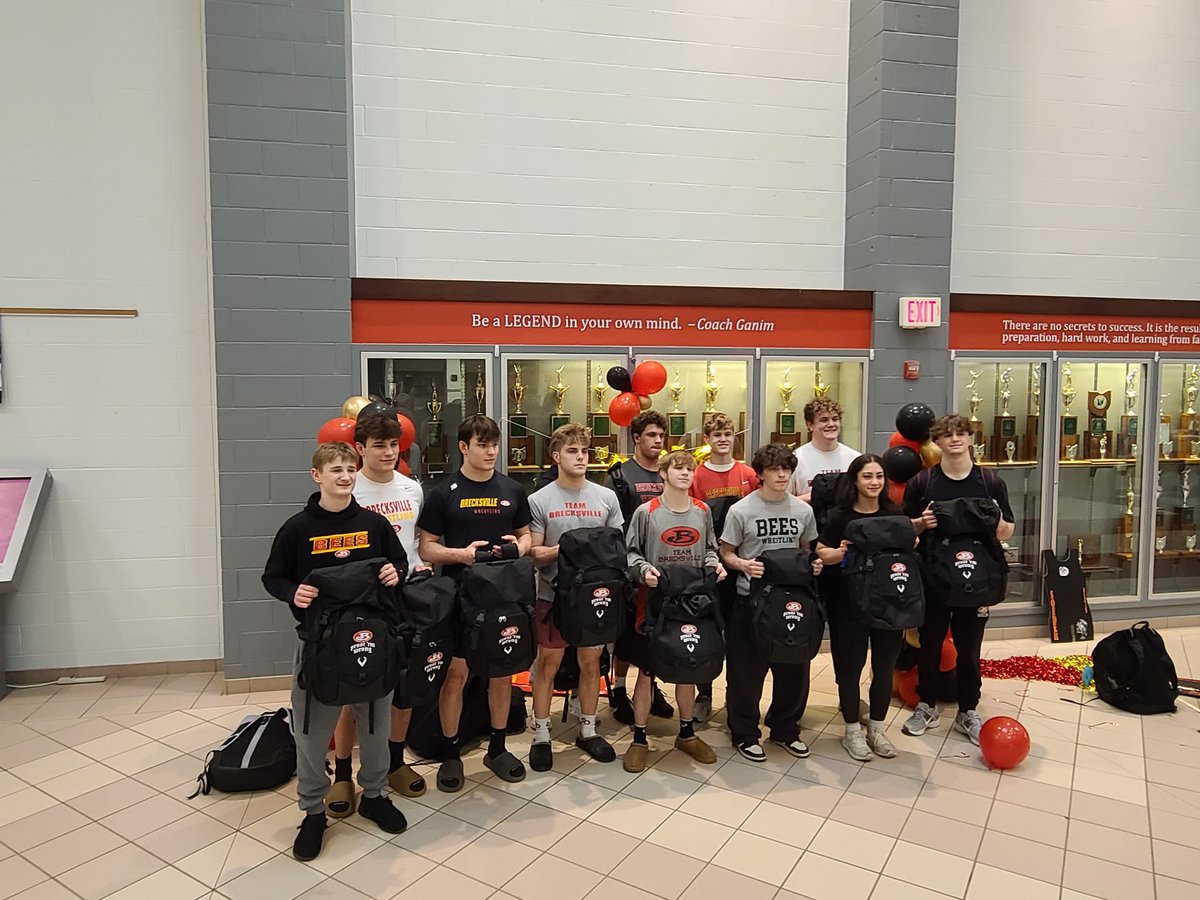 BEES ATHLETICS tweet media