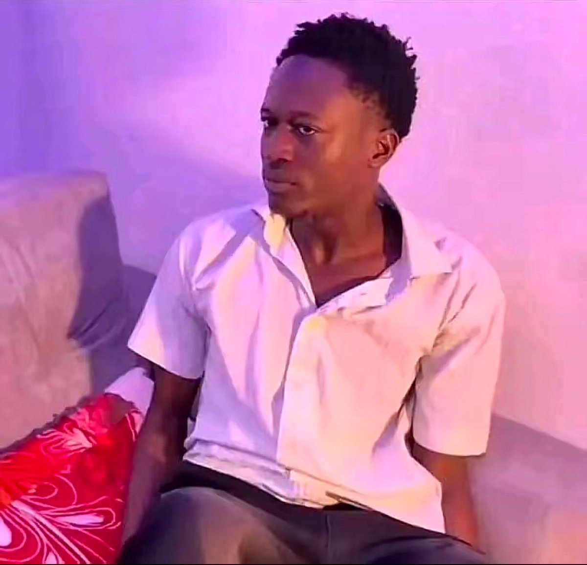 Some women wants equality but in some of their houses their sons don't wash plates because he's a boy. Shey it's not that spoilt boy of yours that'll grow into the man you're demanding equality from.