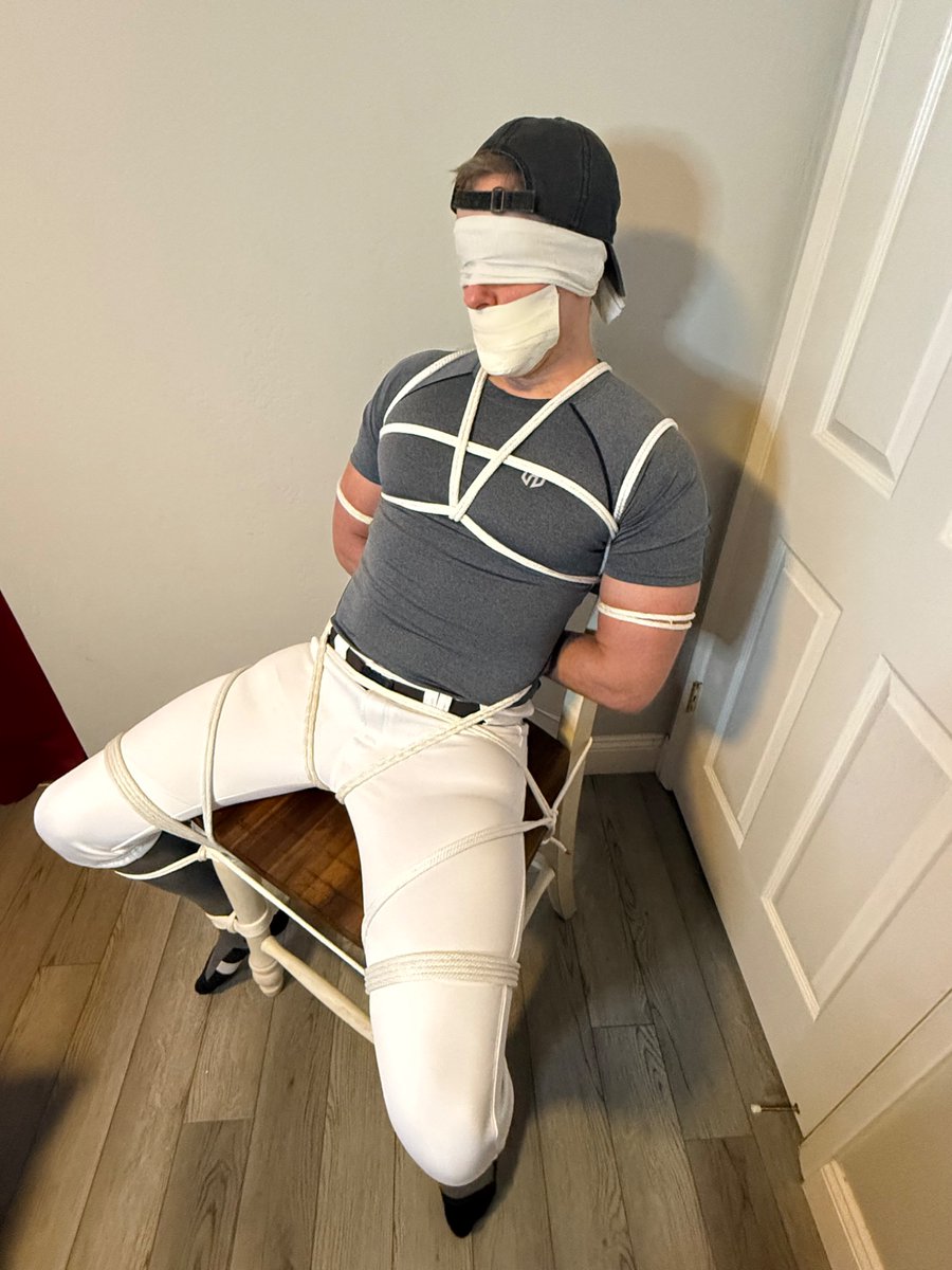 SwitchTied tweet media