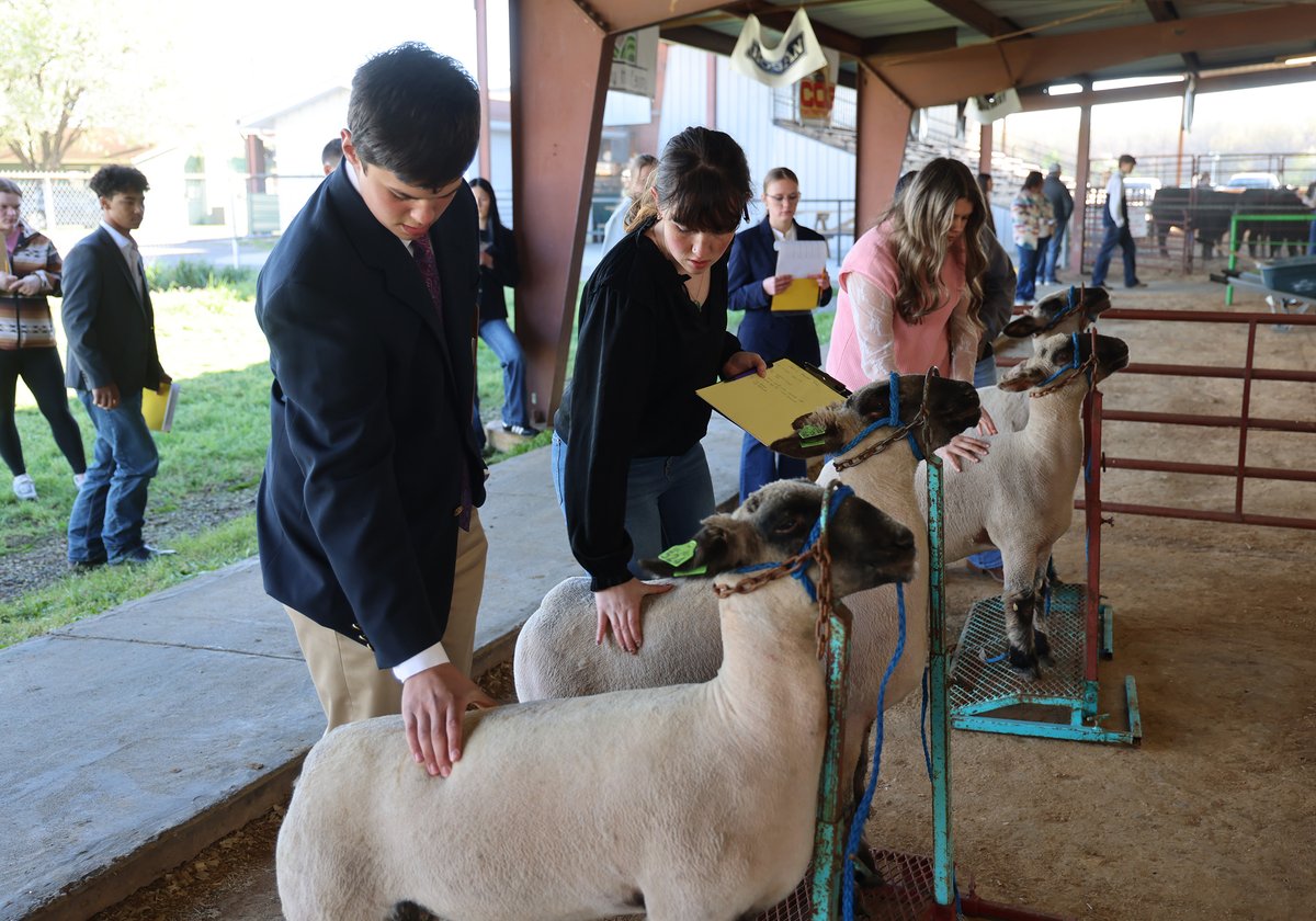 Arkansas Tech tweet media