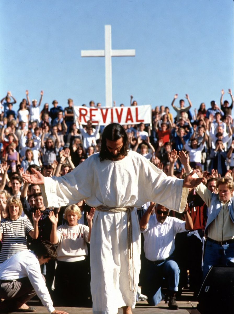 PrayItForward tweet media