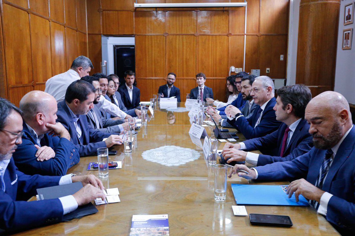 Claudia Centurión tweet media