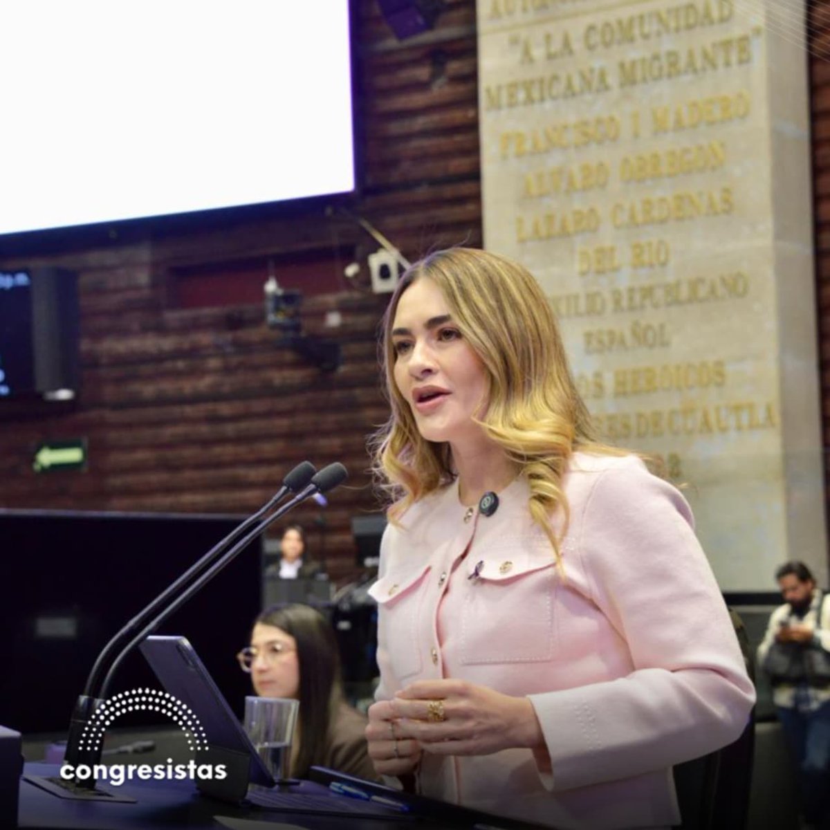 Congresistas tweet media