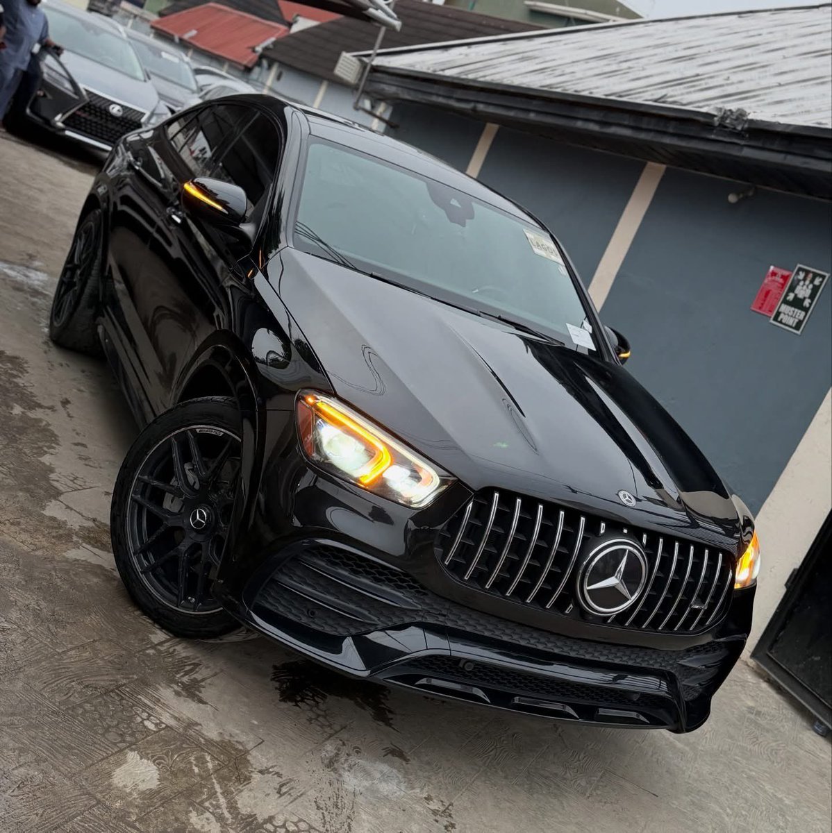 CEE LUXURY AUTOMOBILES tweet media