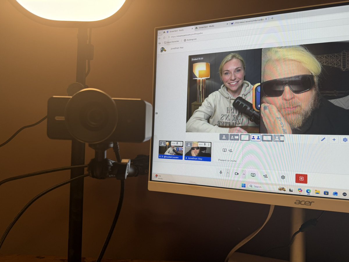 Lauren The Insider tweet media