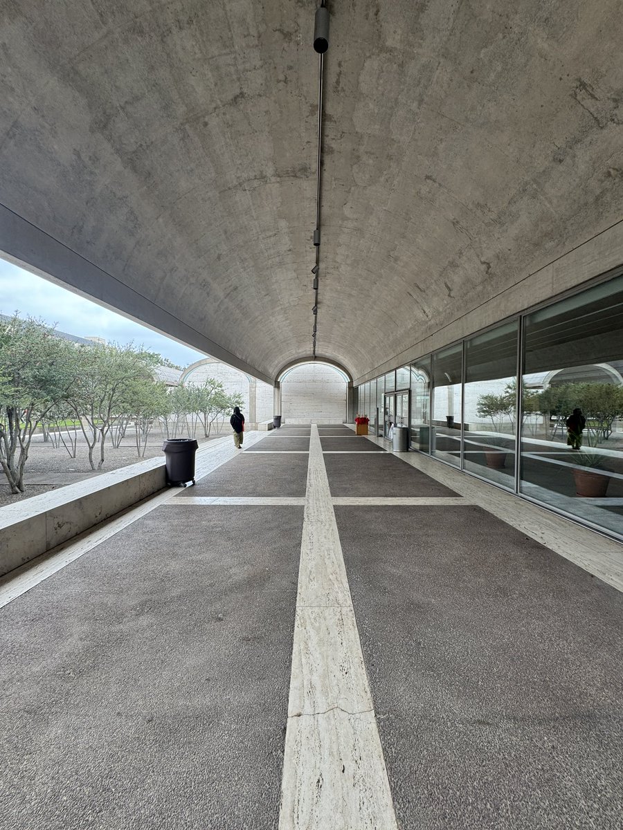 nmstudio_info's tweet photo. Kimbell Art Museum / Louis Kahn 
ついに来れた。感無量です。 https://t.co/D7QtYS3MWn