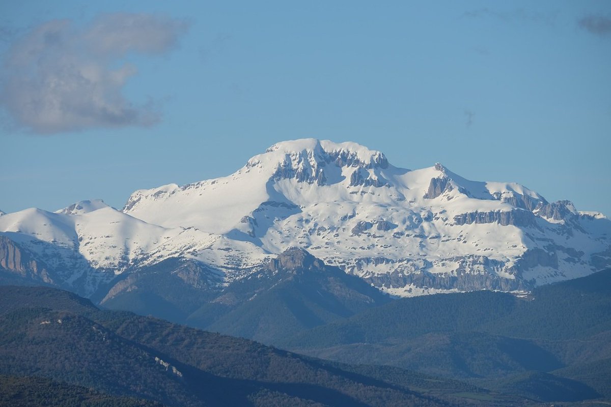 MeteoPirineos tweet media