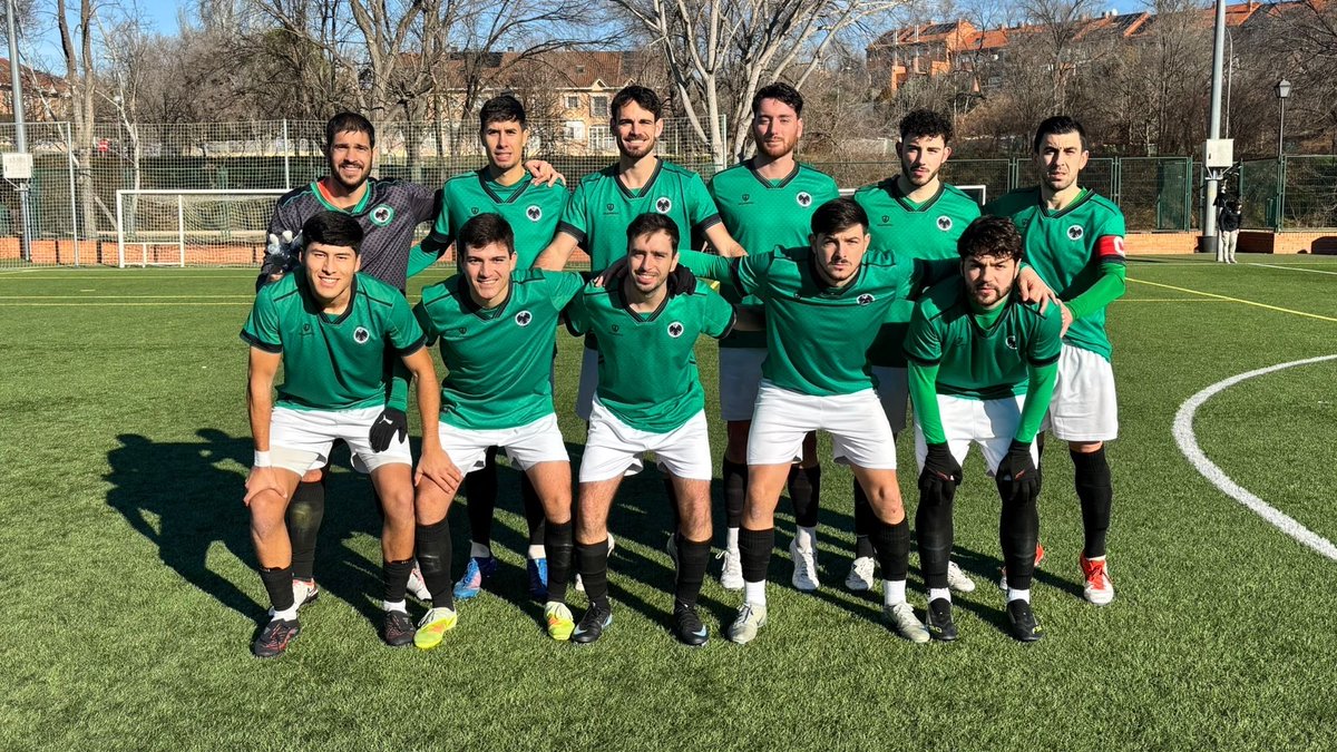 josete8877's tweet photo. Importantísimo pto logrado en la noche de hoy en el duelo aplazado 21ª jornada de PREFERENTE AFICIONADO GRUPO 1 por la @ADAlcobendas de @dudugarrido88 👔 y ©️ por @luis_LLM5 en Tres Cantos 👍
⚽ Mansilla (Juanma)
⚽ Angel 
Un EQUIPO que nunca se da por vencido 👌
SEGUIMOS 🙋 https://t.co/IEYAFKx8Aa