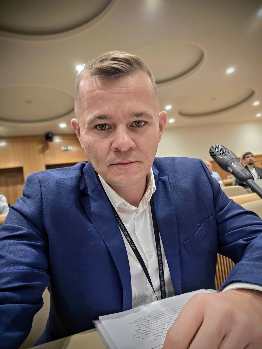 Pred volitvami se na terenu pojavljajo obrazi, ki jih prej skoraj nismo videvali. Pridejo za nekaj tednov, povedo nekaj lepih besed, potem pa izginejo. Politika bi morala biti med ljudmi ves čas, ne samo v času kampanje.