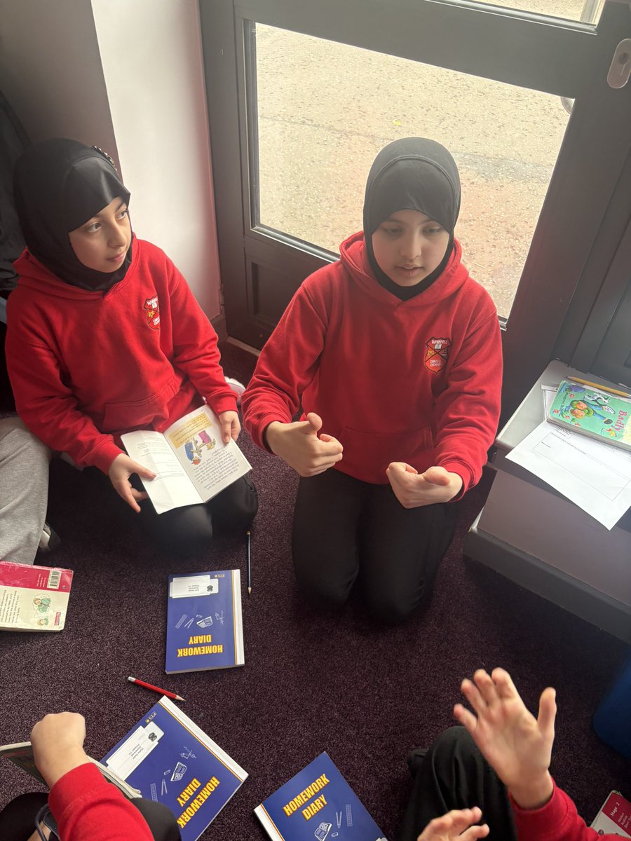 Mrs Valerio P7/6 WPS tweet media