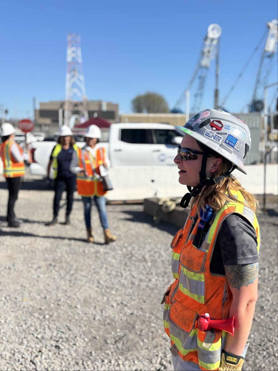 vtabsv2's tweet photo. Happy #WICWeek! We welcomed the San Francisco Bay Area and Silicon Valley Chapters of @NAWIC_SV to the West Portal Launch Structure! 🏗️
Our field engineers led the group through the project’s progress. It was a great day of technical deep dives with industry experts! 👷♀️☀️
@VTA https://t.co/w65LWwTbdO