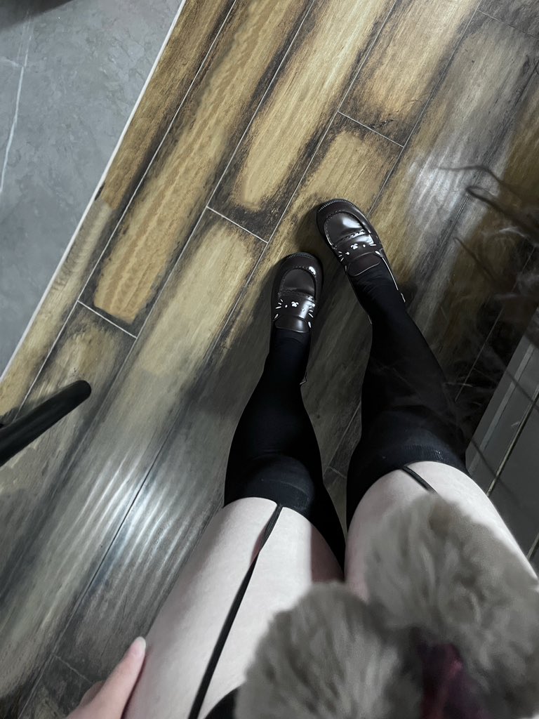 czycool_'s tweet photo. ���买腿环��#wlw #le #女同性恋 https://t.co/D3C9O7NzTS
