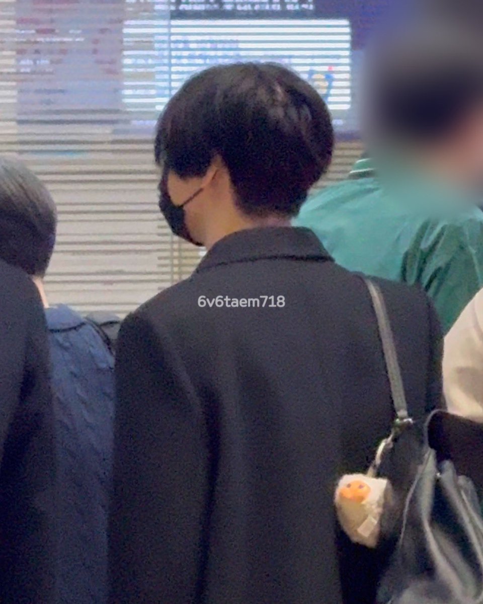 260313 인천 태민

이태민 뒤통수 졸라 기여워 으앙♡♡
첨보는 키링도 달고잇삼 기요미ㅜㅜ

#태민 #TAEMIN #テミン #泰民