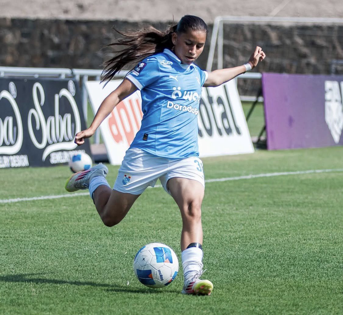 #OFICIAL🚨
A través de sus redes sociales, FC Killas anunció la incorporación de 04 futbolistas extranjeras para esta temporada en la Liga Femenina ApuestaTotal 🏆.

➡️ Una de las futbolistas, es Luisana Pastrano 🇻🇪, que llegó a Sporting Cristal en la Temporada 2025.
