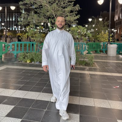 vRooz5's tweet photo. #صورة_جديدة_للملف_الشخصي https://t.co/eX5fcr09SS