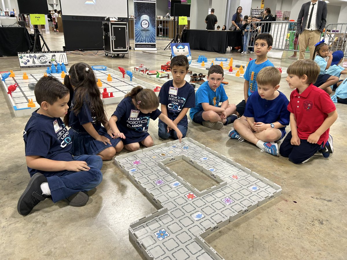 M-DCPS STEAM tweet media