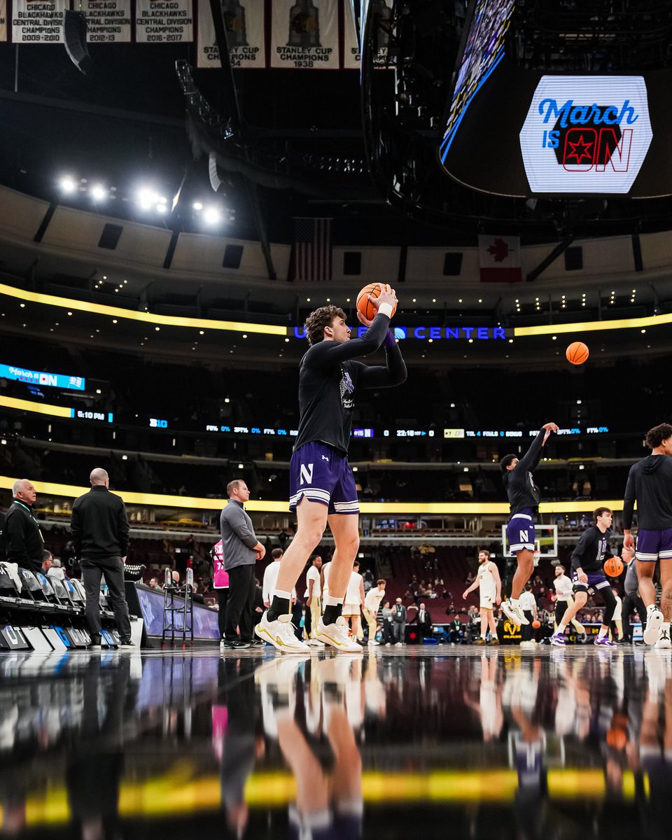 Northwestern Basketball tweet media
