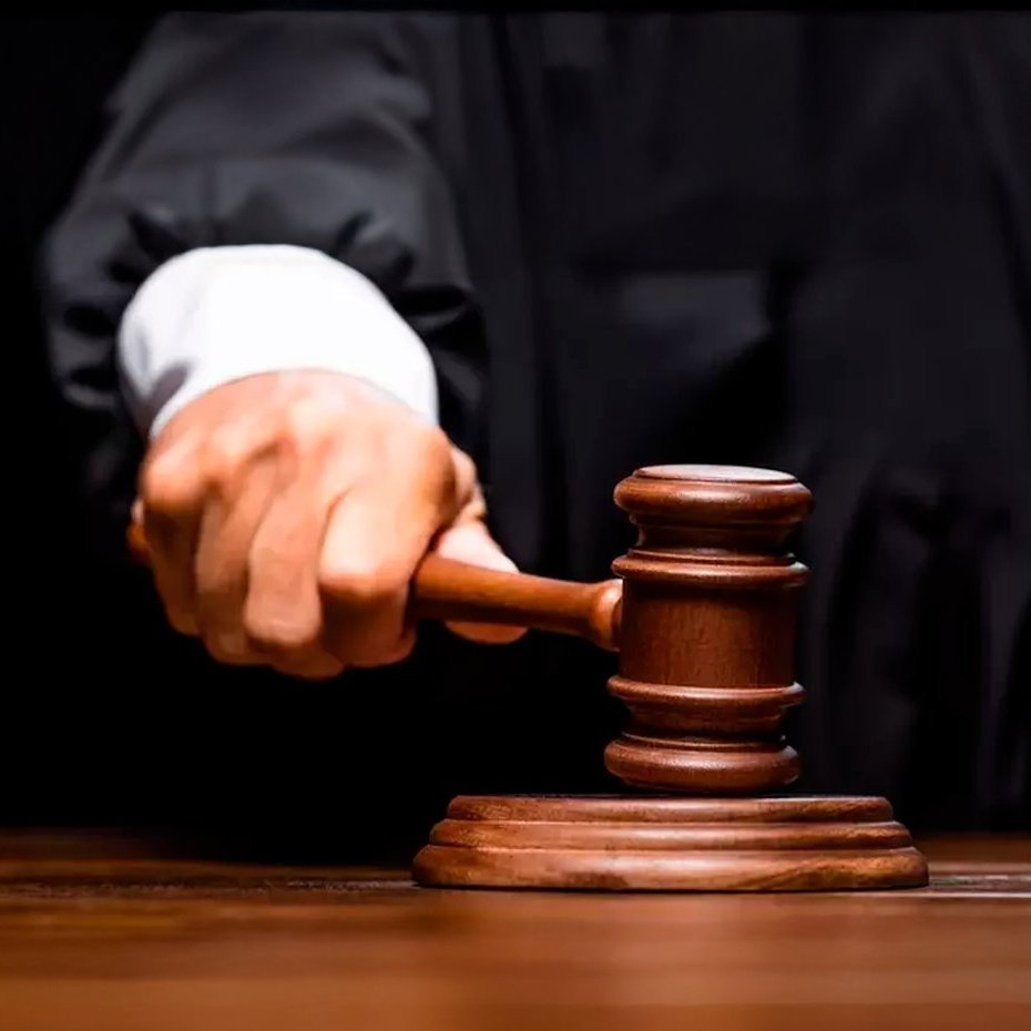 République tweet media