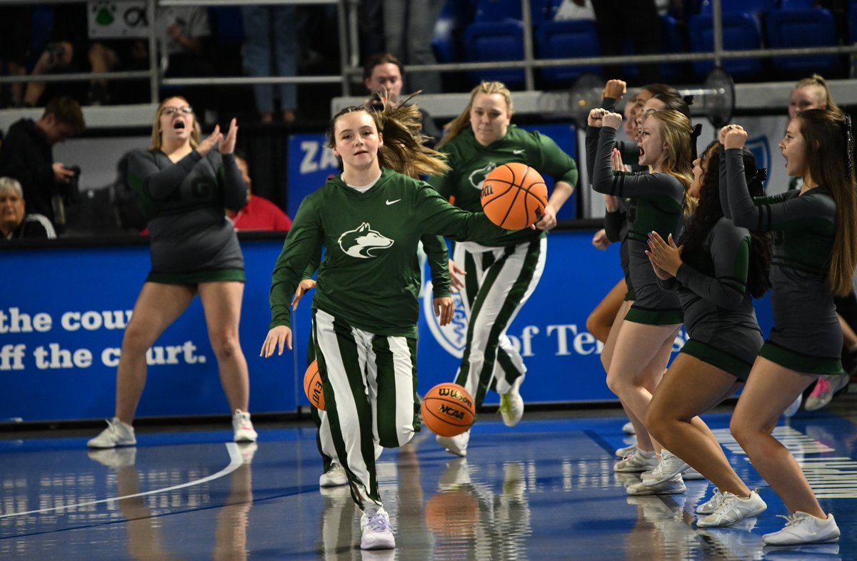 Tate Russell tweet media