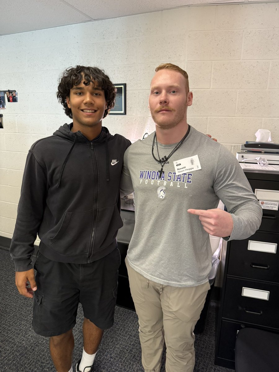 Kenyon Rosenthal tweet media