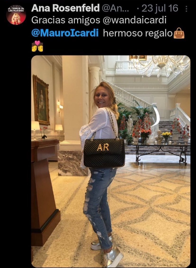 Decir que se la regaló WN es lo mismo que:
"la casa que le regaló a su madre N. Colosimo y los 40 mil euros para la amiga con cáncer" 🤣