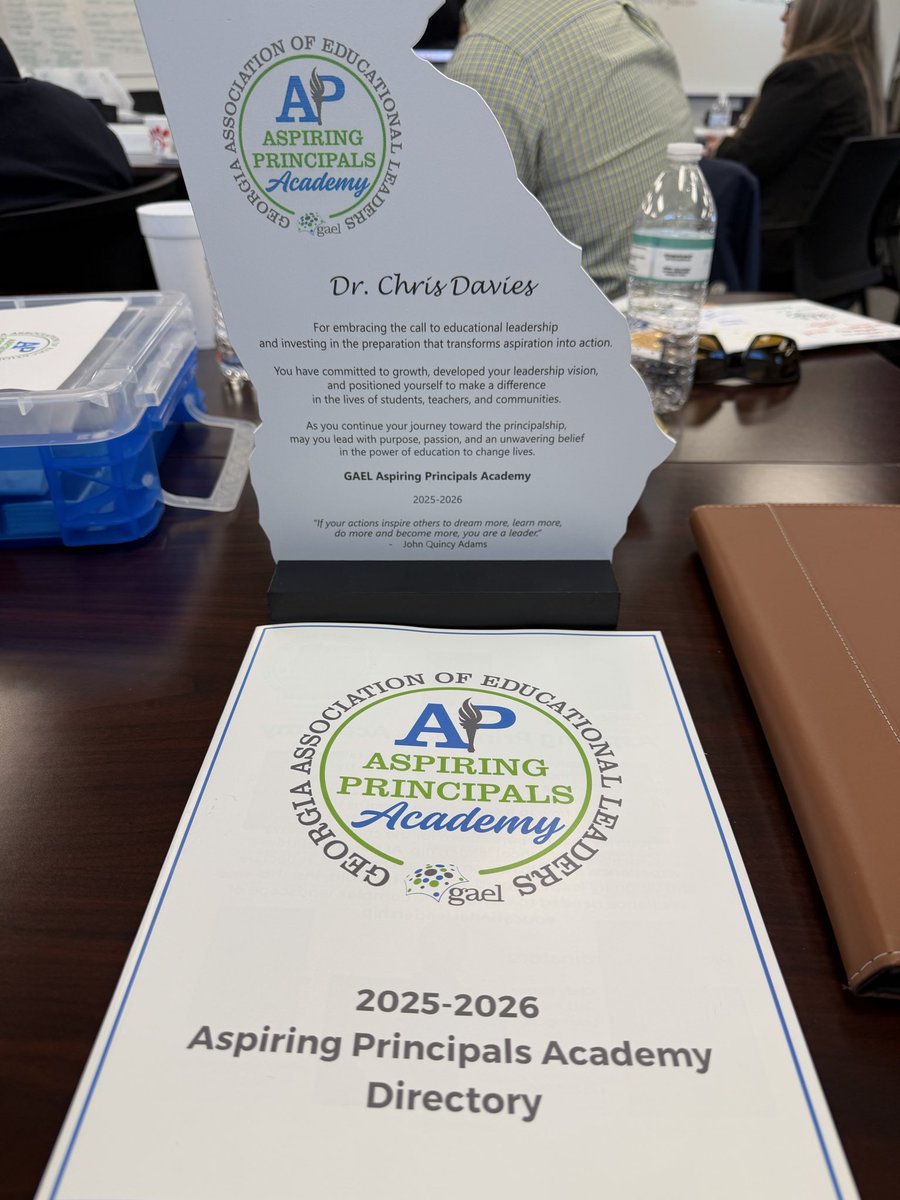 duncan2389's tweet photo. Completed GAEL’s Aspiring Principals Program. 
@pauldingboe @nphswolfpack https://t.co/UVo10Po8oM