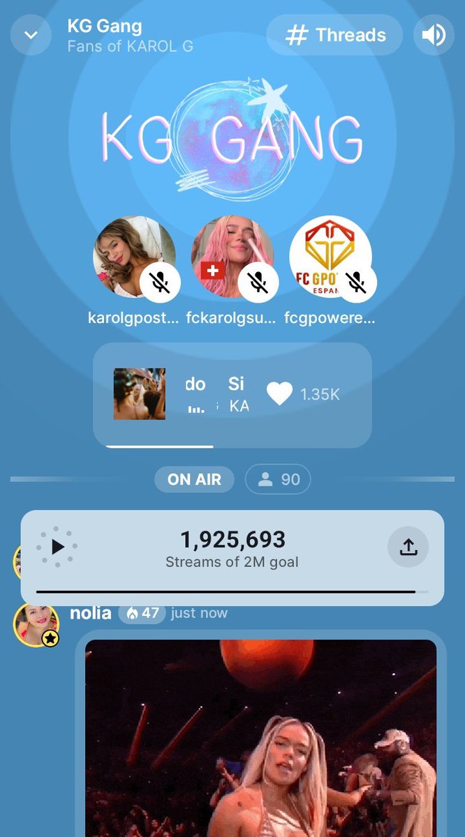 karolg.posting | KAROLCHELLA tweet media