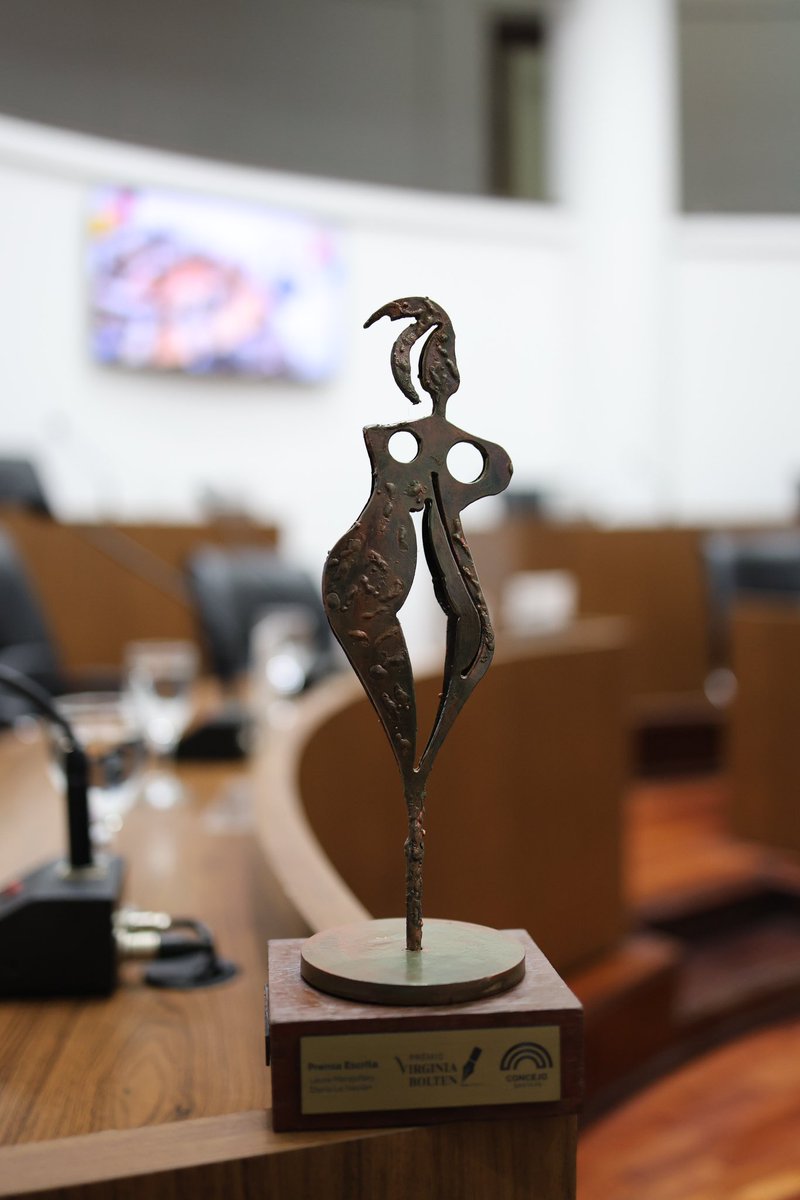 chechobasile's tweet photo. 📍Hoy tuvimos sesión especial en el Concejo y entregamos el Premio Virginia Bolten al periodismo con perspectiva de género, reconociendo trabajos que ayudan a visibilizar derechos y construir una sociedad más justa https://t.co/Oq8ZHjf1EZ