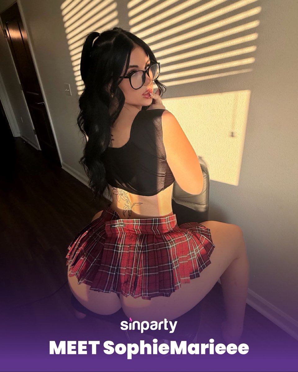 SinParty.com tweet media