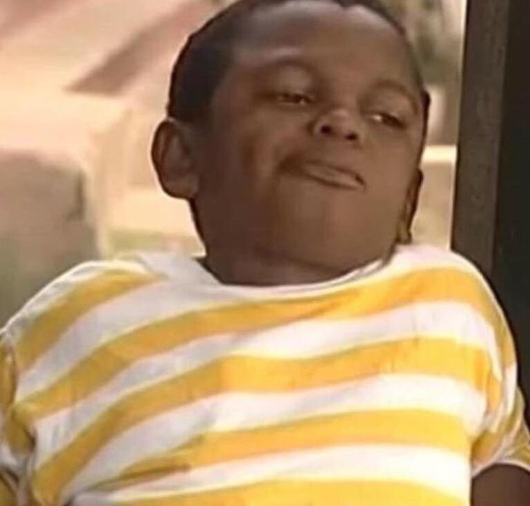 Grounded63352's tweet photo. @stylishnene @Omolomo_o Yeye girl 
Ontop betrayal from her fellow gender and friend na men are scum you see talk
Who go settle for simps na once em dey know https://t.co/R1NrglV1z1