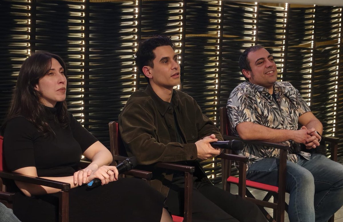 Coloquio en la sala Azcona de Cineteca Madrid, tras la proyección de Vincent Finch

#vincenfinch #Lanochez #cinetecamadrid #davidsuárez  #cristinagalán