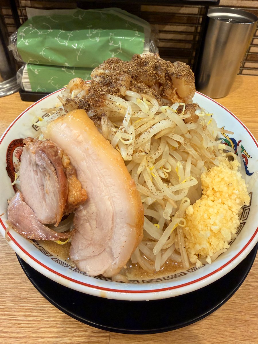 流行値特化❖ゆう卍【𝑷𝑳𝑨𝑻𝑰𝑵𝑼𝑴】 tweet media