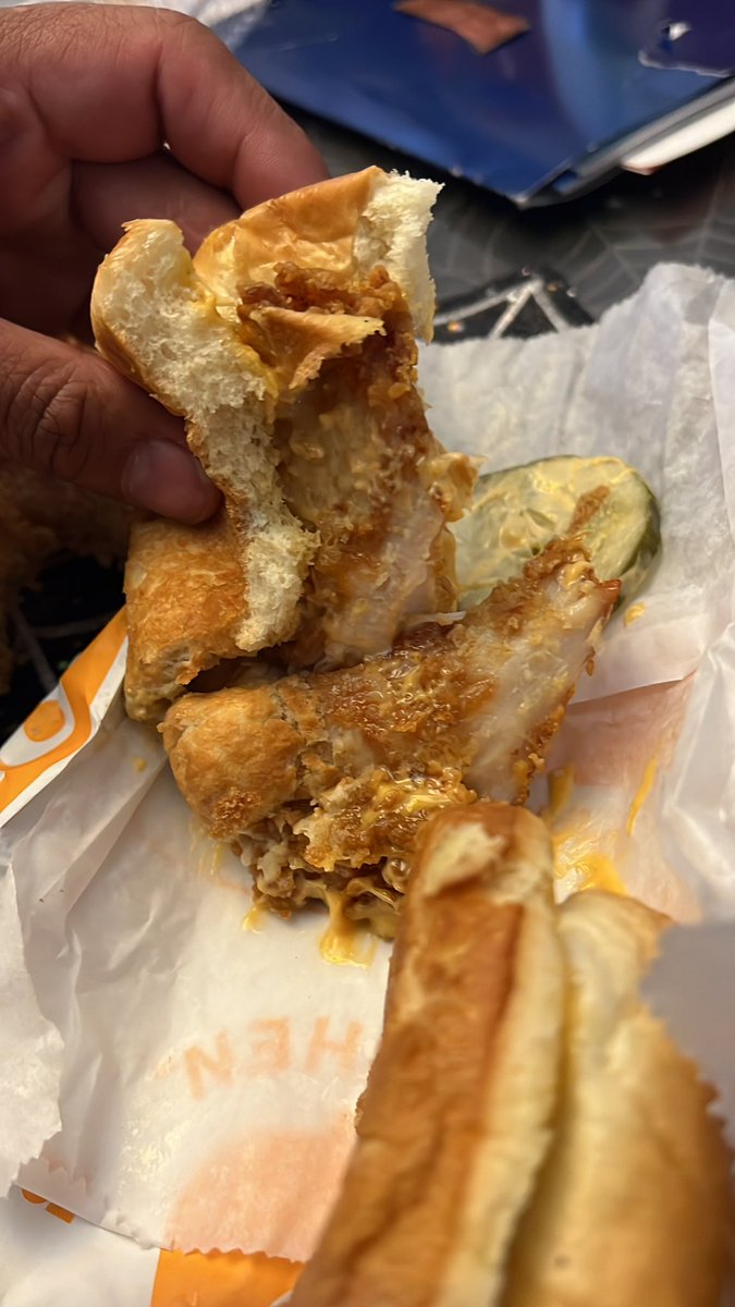 𝕭𝖗𝖆𝖓𝖉𝖔𝖓𝕭𝖙𝖛 tweet media