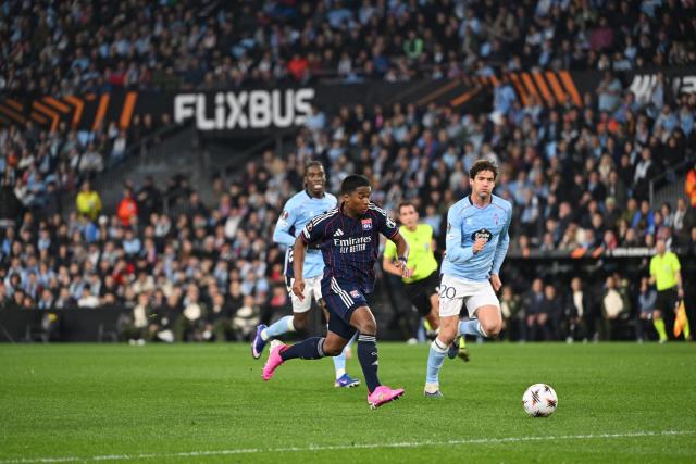 OL__Plus's tweet photo. L'#OL arrache le match nul sur la pelouse du #Celta Vigo en huitièmes de finale aller de la Ligue Europa
#RCCOL 
(L'Équipe : https://t.co/b2AXhtzvs5) https://t.co/m8mctMJ6xL