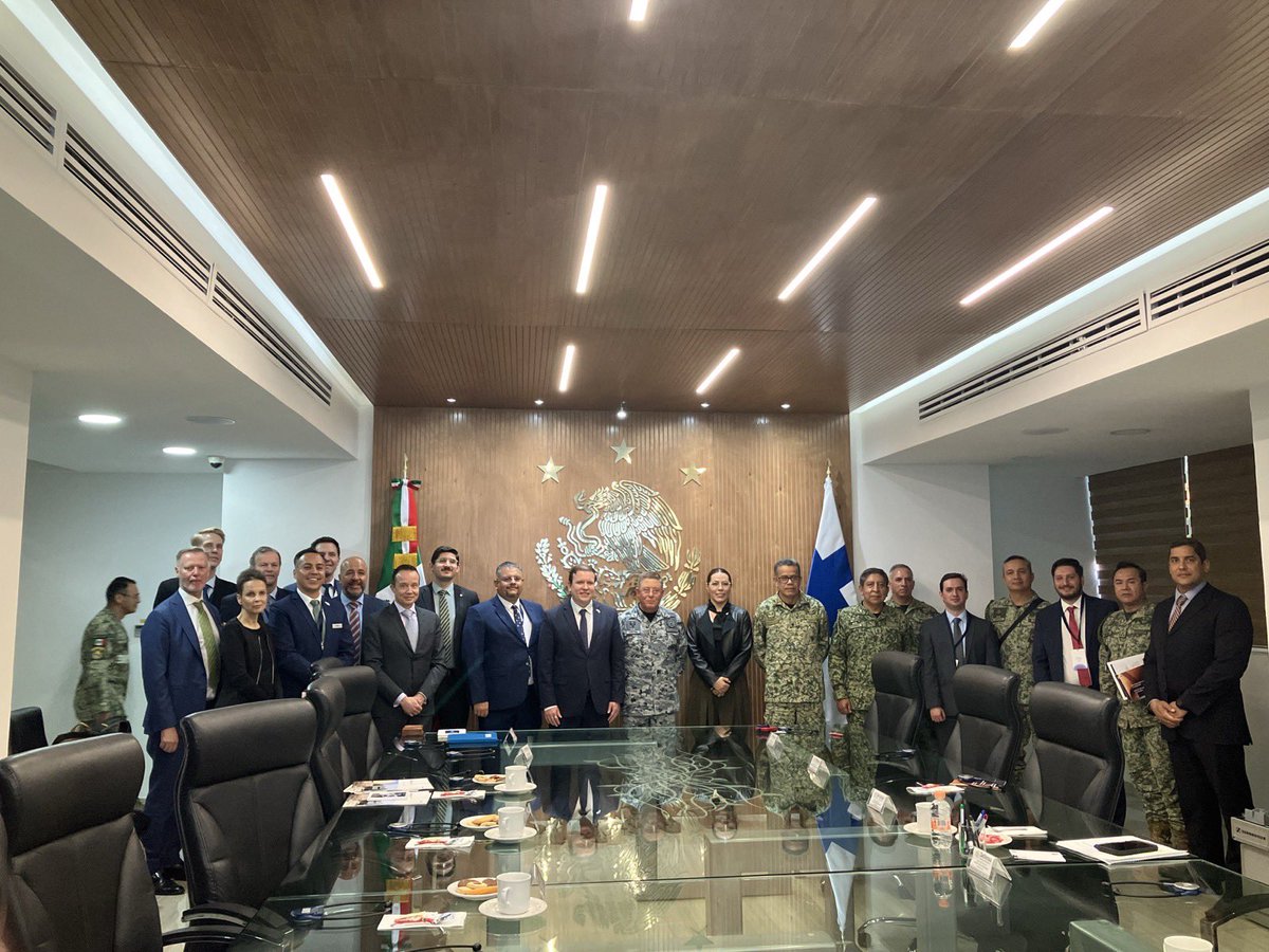 EmbFinMexico tweet media