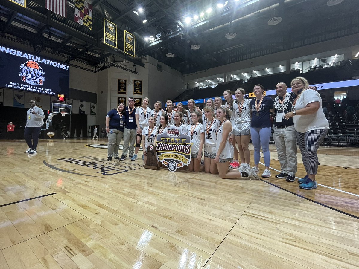CapitolHoops's tweet photo. Manchester Valley are your Girls Maryland 2A State Champions after defeating Glenelg, 46–39. @MPSSAA_Org 🏆 https://t.co/MPjlwIRyqQ