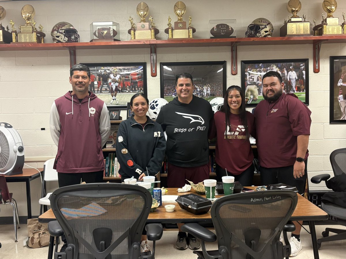 Norma Peña (Coach P) 🫶 tweet media