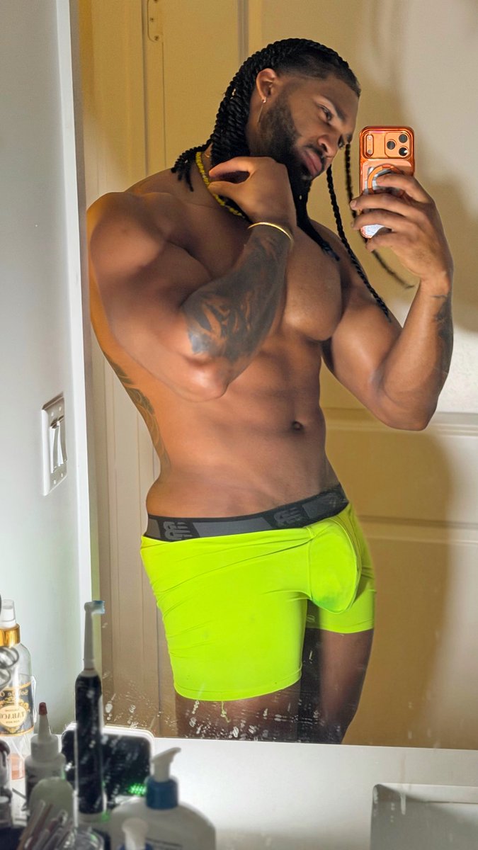 Manuel Lion tweet media