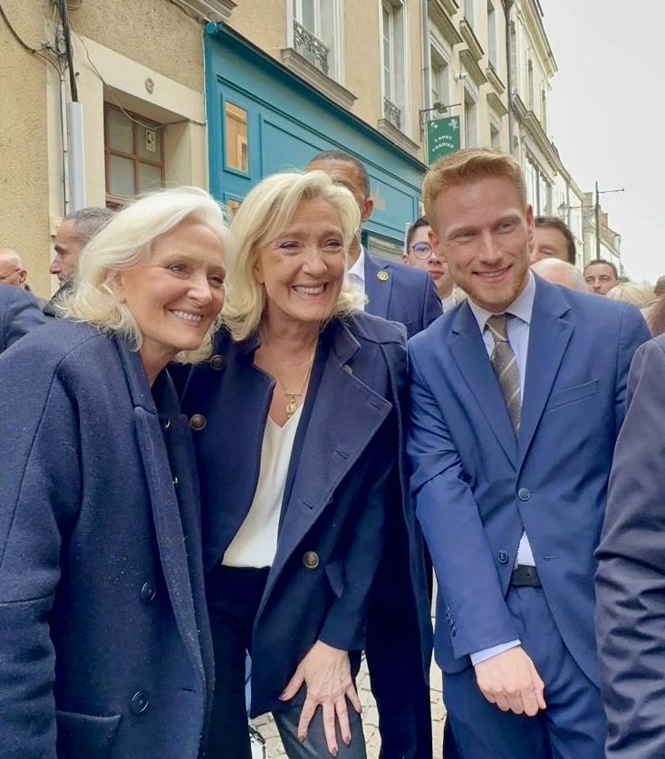 Marie Caroline Le Pen tweet media