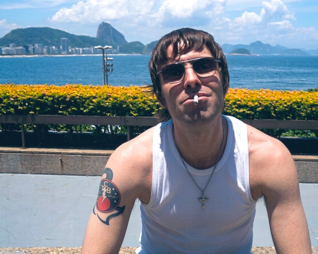 E v e l l y n ✨ tweet media