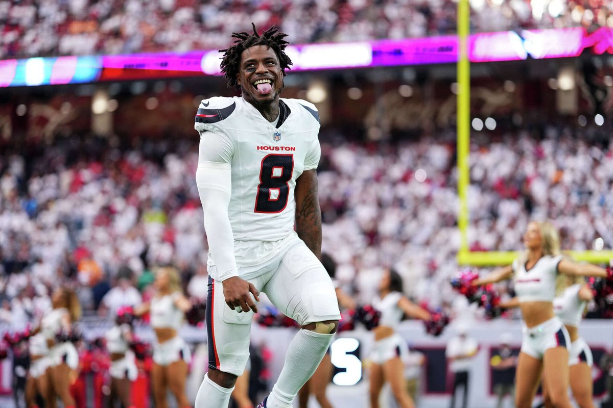 The Fantasy Source tweet media