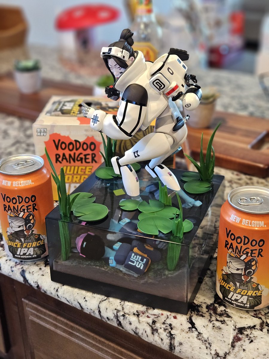 PAID2BFAMOUS tweet media