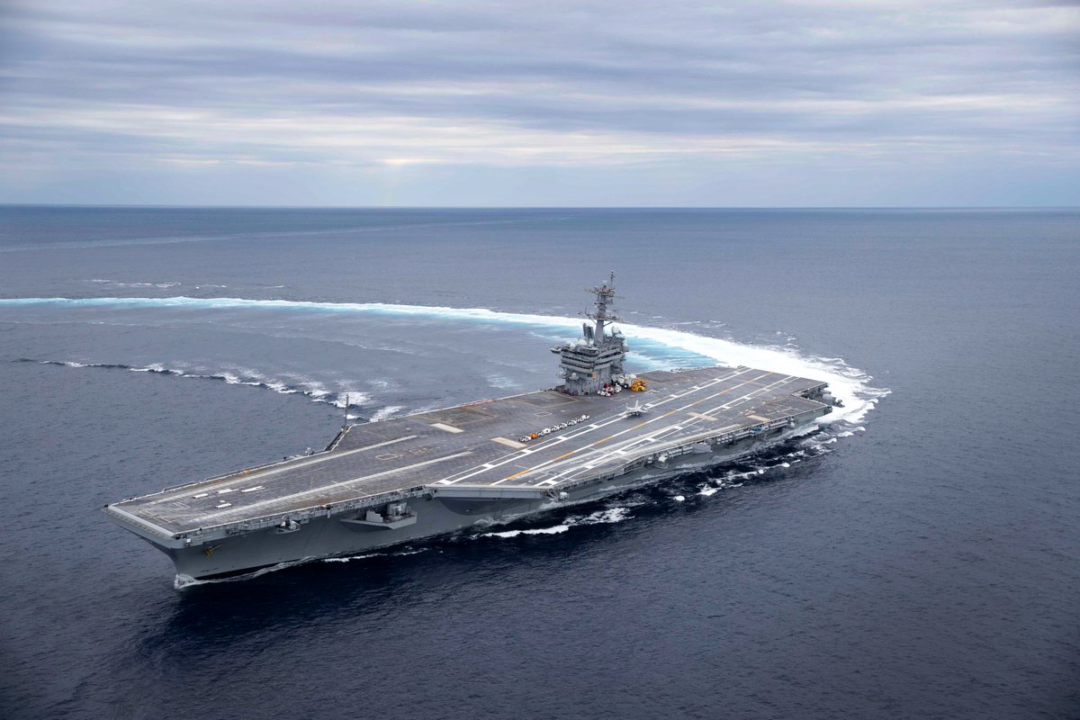 ⚡️🚨The Iranian Revolutionary Guard:

- The aircraft carrier Abraham Lincoln suffered significant damage after being targeted with missiles and drones
- The US aircraft carrier Abraham Lincoln is now withdrawing towards America after being targeted