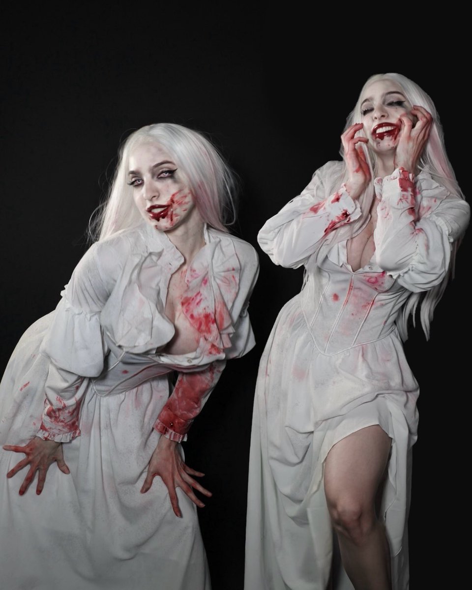 if you look close enough, you can hear these pictures #selenacorey #singingzombie #residentevil9