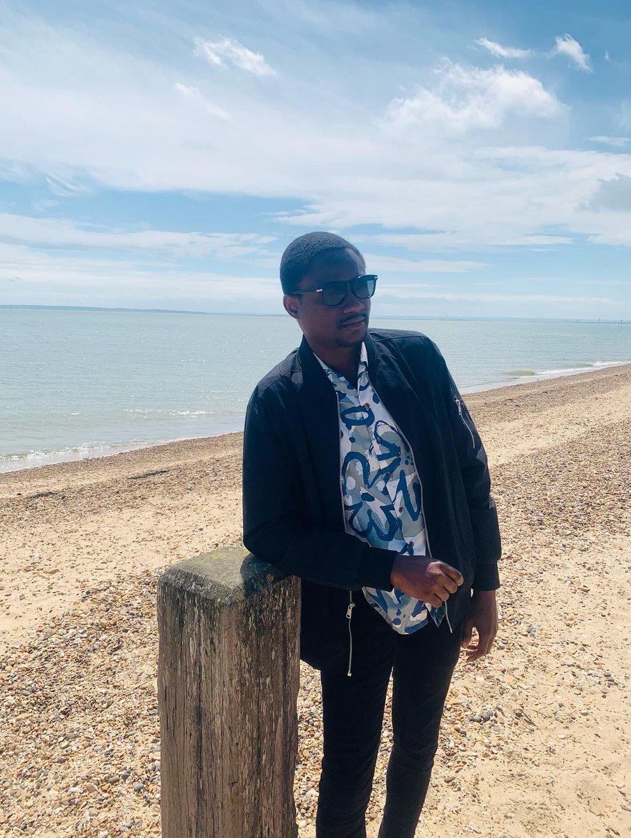 The Elite Writer🇳🇬🇬🇧📃✍🏾 tweet media