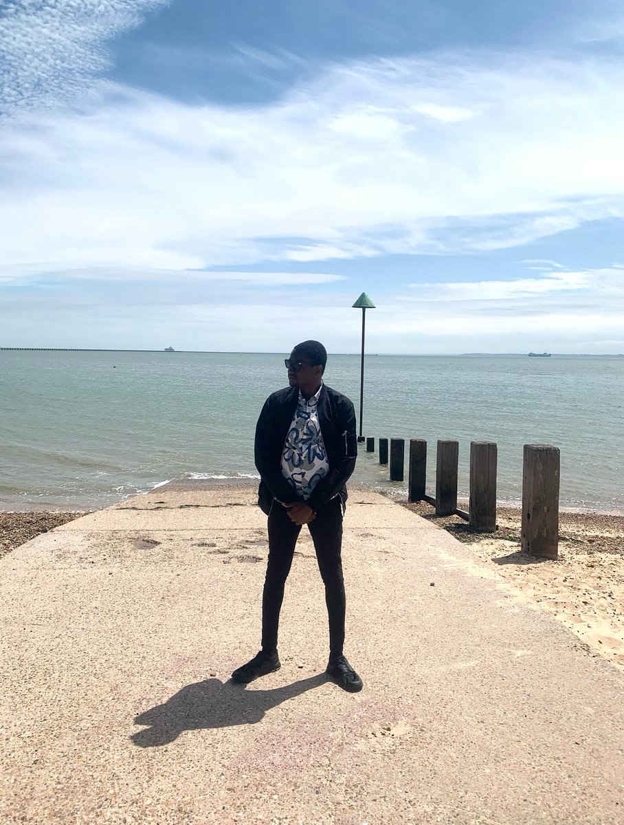 The Elite Writer🇳🇬🇬🇧📃✍🏾 tweet media