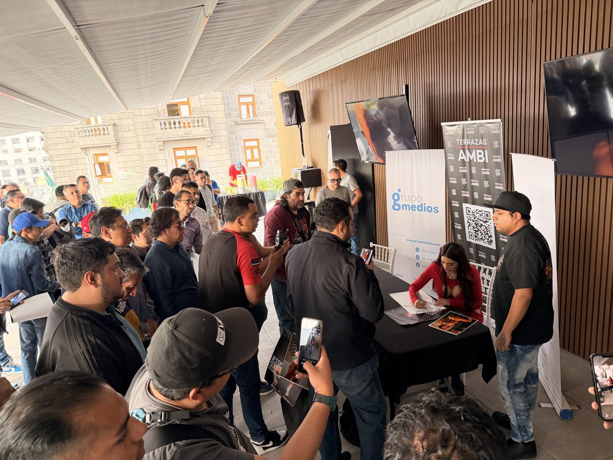 PLAYBOY MÉXICO Y LATAM tweet media